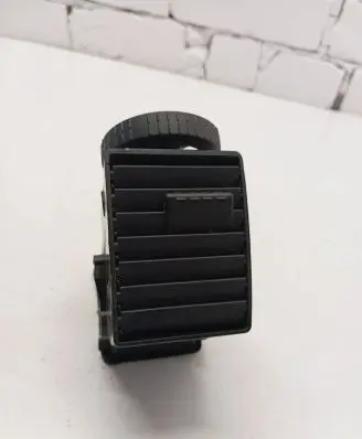 Volkswagen Transporter - Caravelle T5 Dashboard side air vent grill/cover trim 7H0815705C 94413810