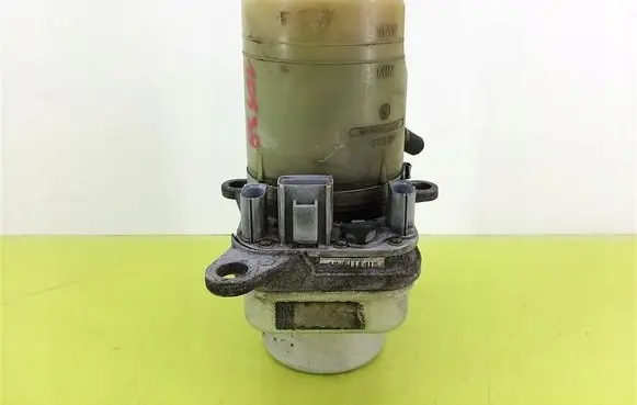 Ford Focus Power steering pump 