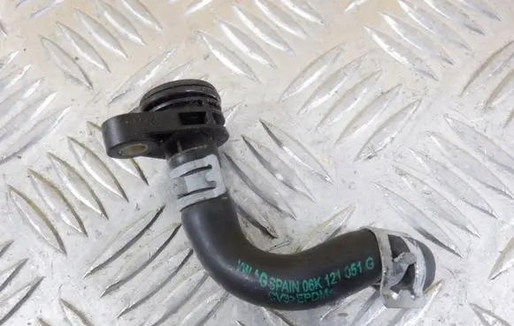 Volkswagen Golf VII Engine coolant pipe/hose 06K121051G