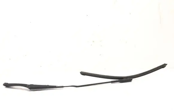 Audi A4 S4 B8 8K Windshield/front glass wiper blade 8K1955408