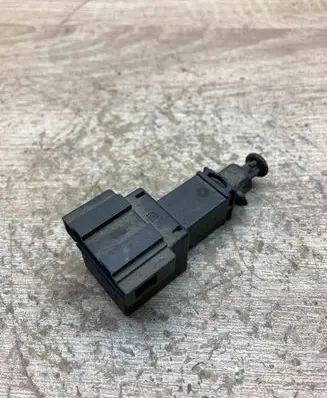 Volkswagen Golf IV Brake pedal sensor switch 1J0945511A