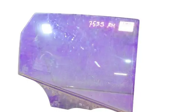 Mazda 3 I Front door window glass four-door 