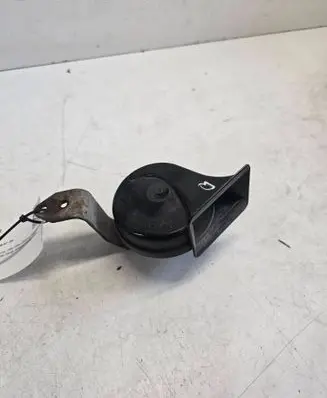 Audi A6 S6 C5 4B Horn signal 0092018