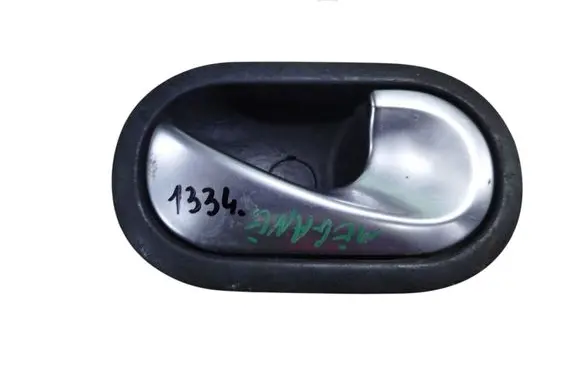 Renault Megane II Front door interior handle 8200028486