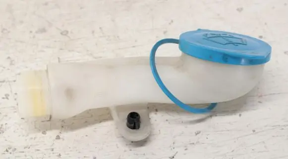 Honda CR-V Window washer liquid tank fill tube 