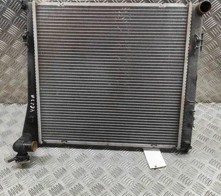 Hyundai i40 Coolant radiator 253103Z850