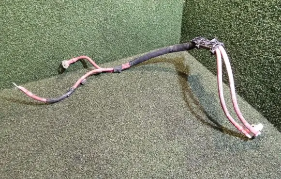 Opel Vivaro Positive cable (battery) 242966738R