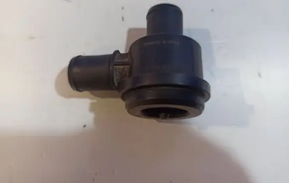 Saab 9-5 Engine mount vacuum valve 0280142110