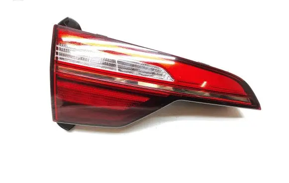 Audi A4 S4 B9 8W Tailgate rear/tail lights 8W9945075AA 81820101