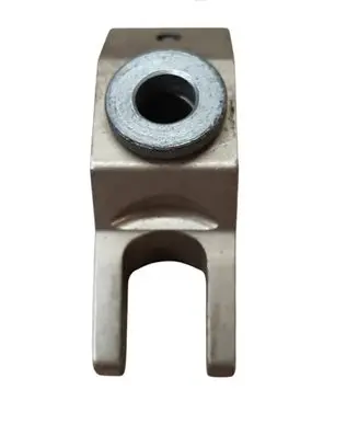 Fiat Freemont Fuel Injector clamp holder 