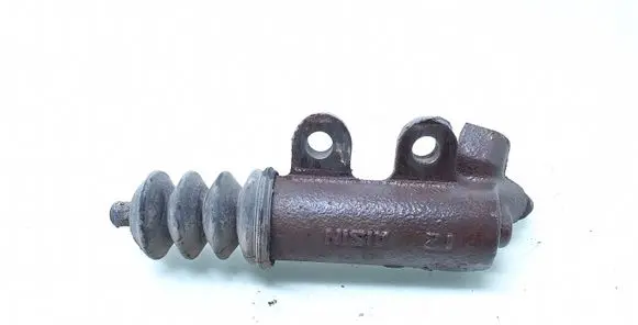 Toyota Avensis T270 Clutch master cylinder