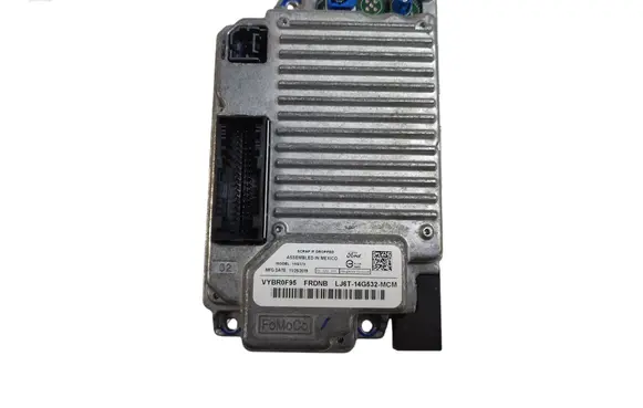 Ford Escape IV GPS navigation control unit/module LJ6T14G532 LJ6T14G532MCM VYBR0F95