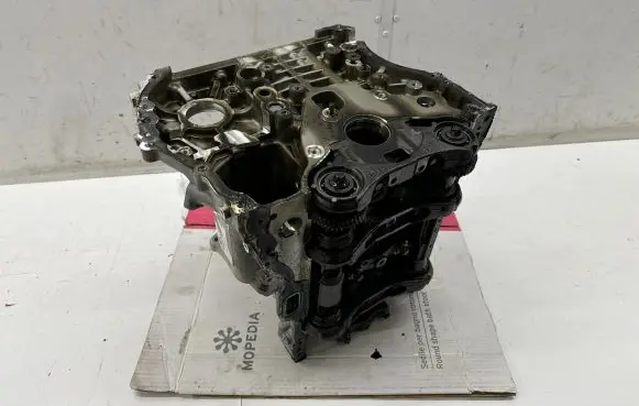 Mercedes-Benz GLA H247 Engine block A6540110700 654920