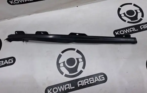 Mercedes-Benz GLS X167 Roof trim bar molding cover A1677803300