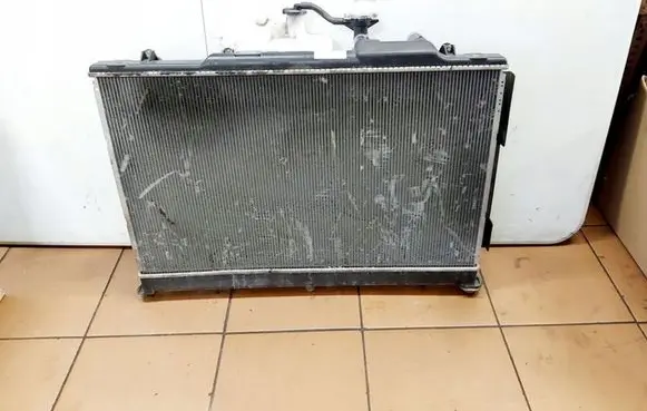 Mazda 6 Radiator set 