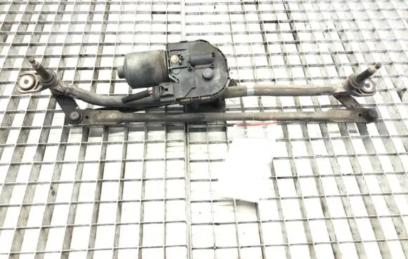 Audi Q5 SQ5 Front wiper linkage and motor 8R1955023D