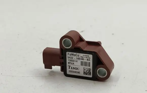 Land Rover Discovery 3 - LR3 Airbag deployment crash/impact sensor YDB500141