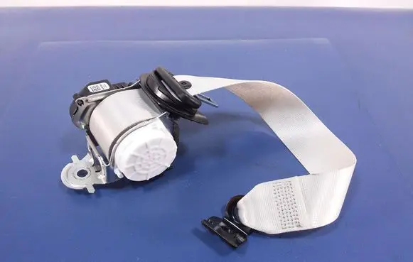 BMW X7 G07 Front seatbelt 6998169
