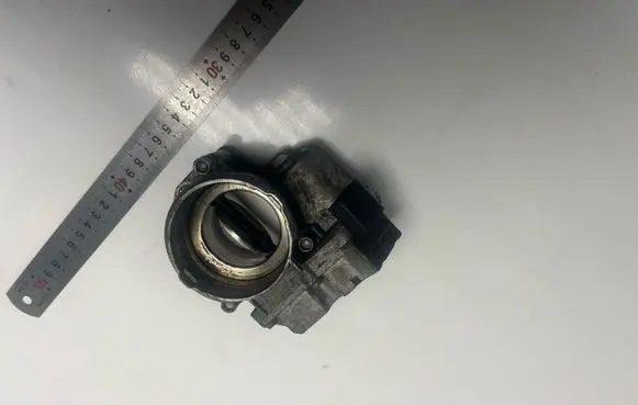 Audi A4 S4 B7 8E 8H Throttle valve 03G128063C