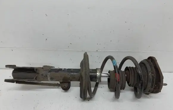 Toyota Prius (XW20) Front shock absorber with coil spring 4852047061