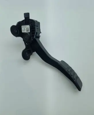 Ford Mustang VII Accelerator throttle pedal CR339F836BD 1022840 H2419C0024