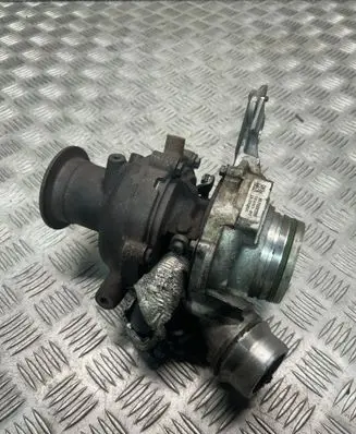 BMW 5 F10 F11 Turbo 8570082
