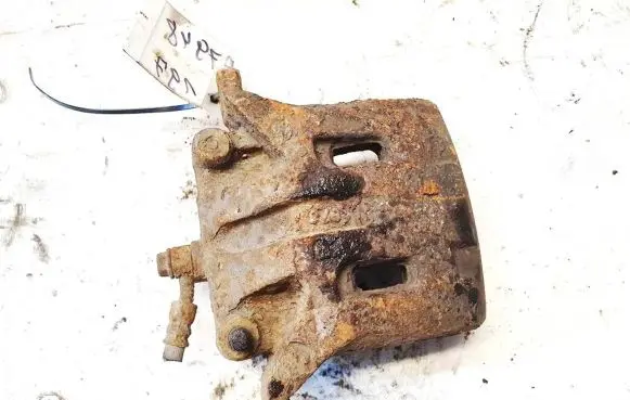 Nissan Murano Z50 Front brake caliper