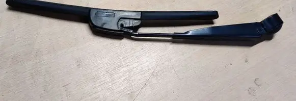 Dodge Caliber Rear wiper blade 05303787AD