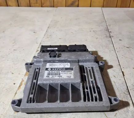 Hyundai i20 (PB PBT) Engine control unit/module 391152B060 189012R 9030933506KD