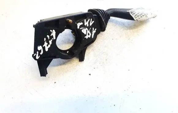 Opel Astra F Wiper control stalk 8744256