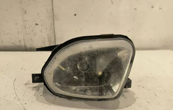 Mercedes-Benz E W211 Front fog light A2118200556 1NB00827501