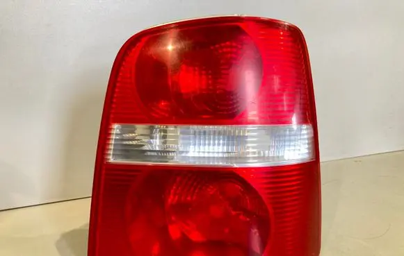 Volkswagen Touran I Rear/tail lights