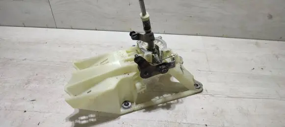 Mazda 3 III Gear selector 5576