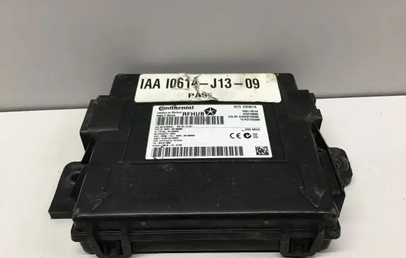Dodge Durango III Keyless (KESSY) go control unit/module P68217461AB