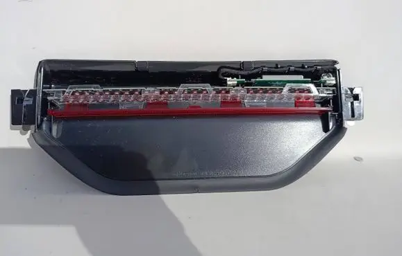 Tesla Model Y Third/center stoplight P149581900G