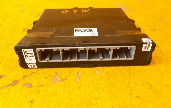 Lexus GS 250 350 300H 450H Other control units/modules 8968130130