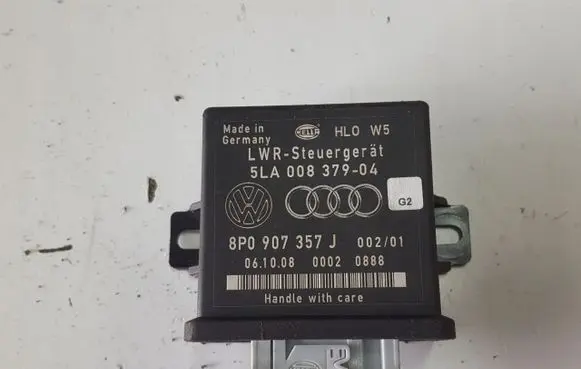 Audi A3 S3 8P Light module LCM 8P0907357J
