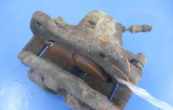 Peugeot 806 Front brake caliper