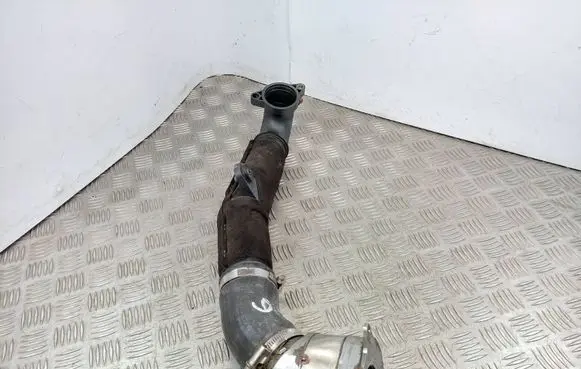 Skoda Superb B8 (3V) Turbo air intake inlet pipe/hose 04L131111L 324001 59001830506