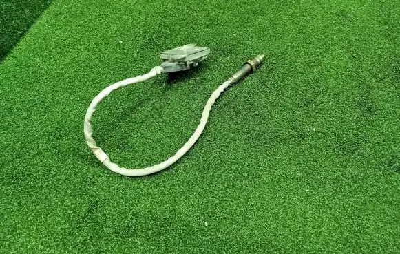Renault Master III Lambda probe sensor 227903557R SNS377A