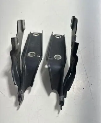 Volkswagen PASSAT B8 Engine bonnet/hood hinges 3G0823301 3G0823302 3G0823303