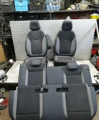 Opel Crossland X Seat set 