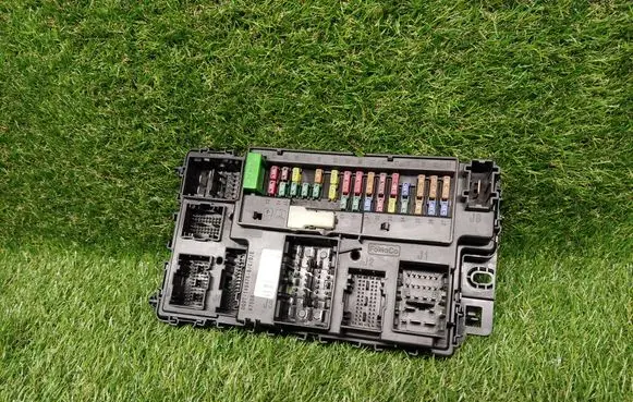 Ford Fusion II Power management control unit EG9T15604CG