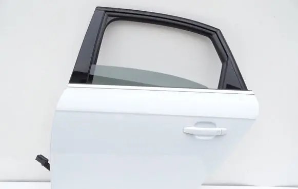 Audi A4 S4 B8 8K Rear door LS9R