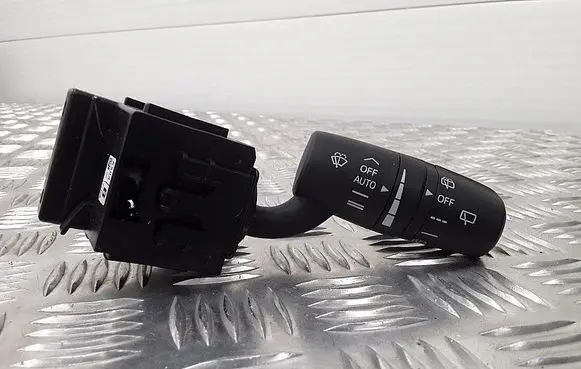 Mazda CX-5 Wiper switch 17F899