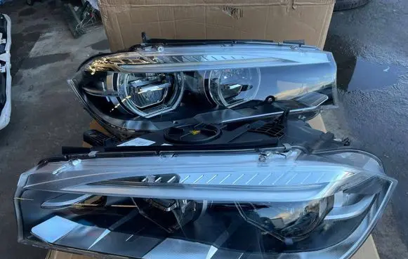 BMW X5 F15 Headlights/headlamps set F00HTB3042135 7317101 0303172634