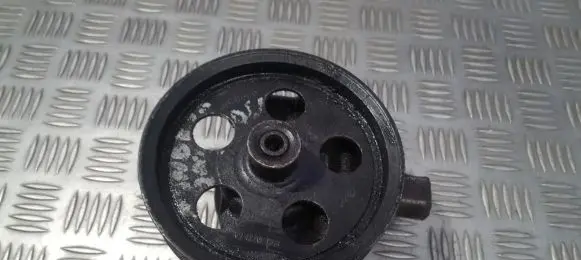 Ford Mondeo Mk III Power steering pump 1S703A733AA 1S70-3A733-AA