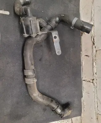 Audi A3 S3 A3 Sportback 8P Engine coolant pipe/hose 1K0122051