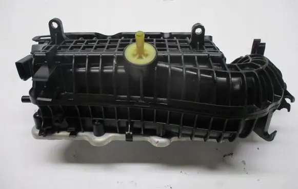 Seat Arona Intake manifold 04C129711F