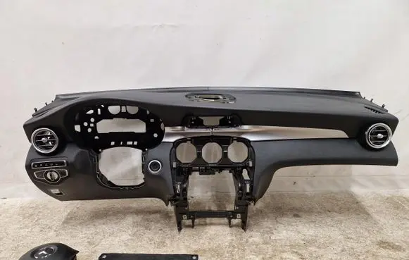 Mercedes-Benz GLC X253 C253 Dashboard